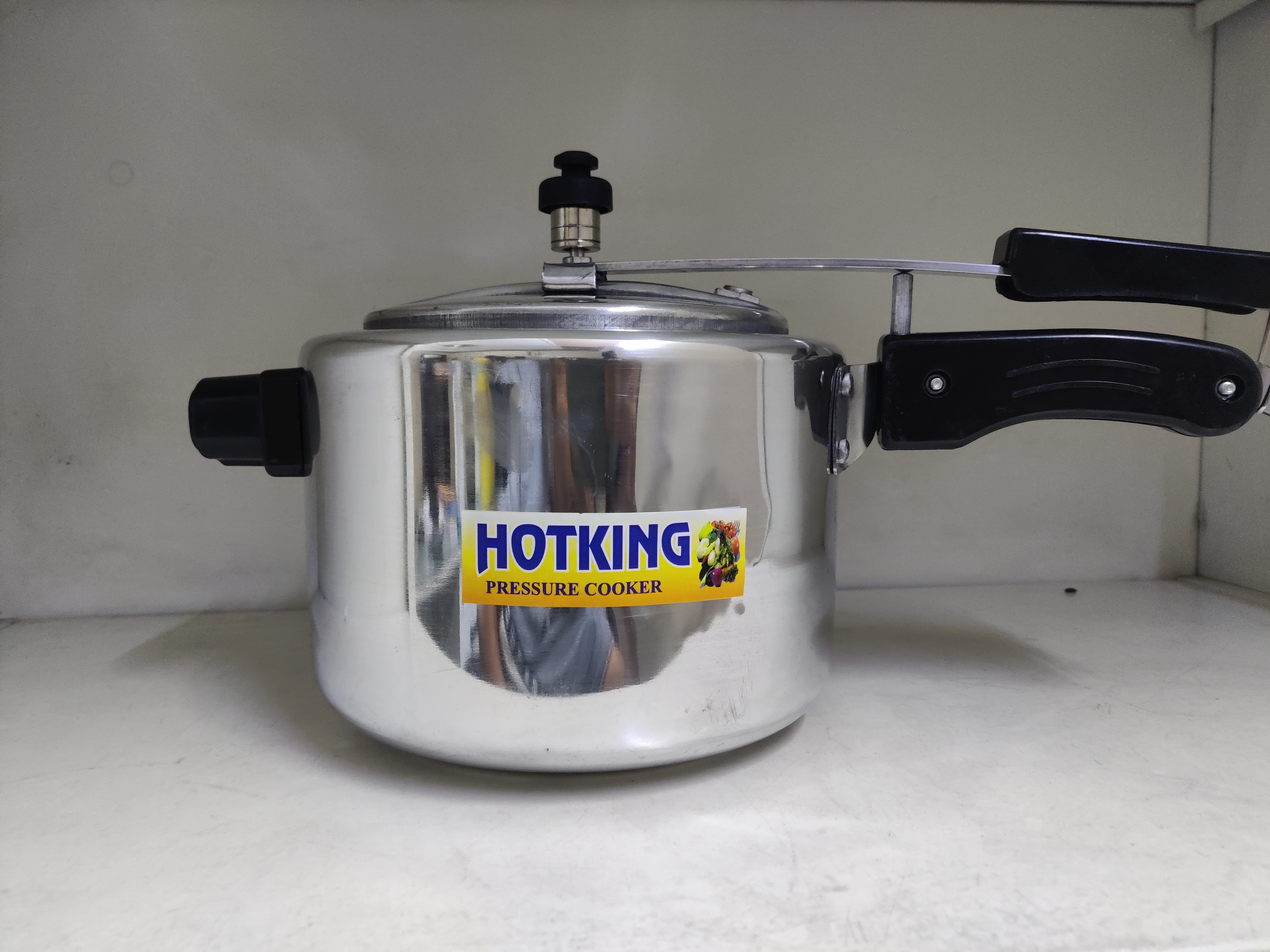 hot king pressure cooker