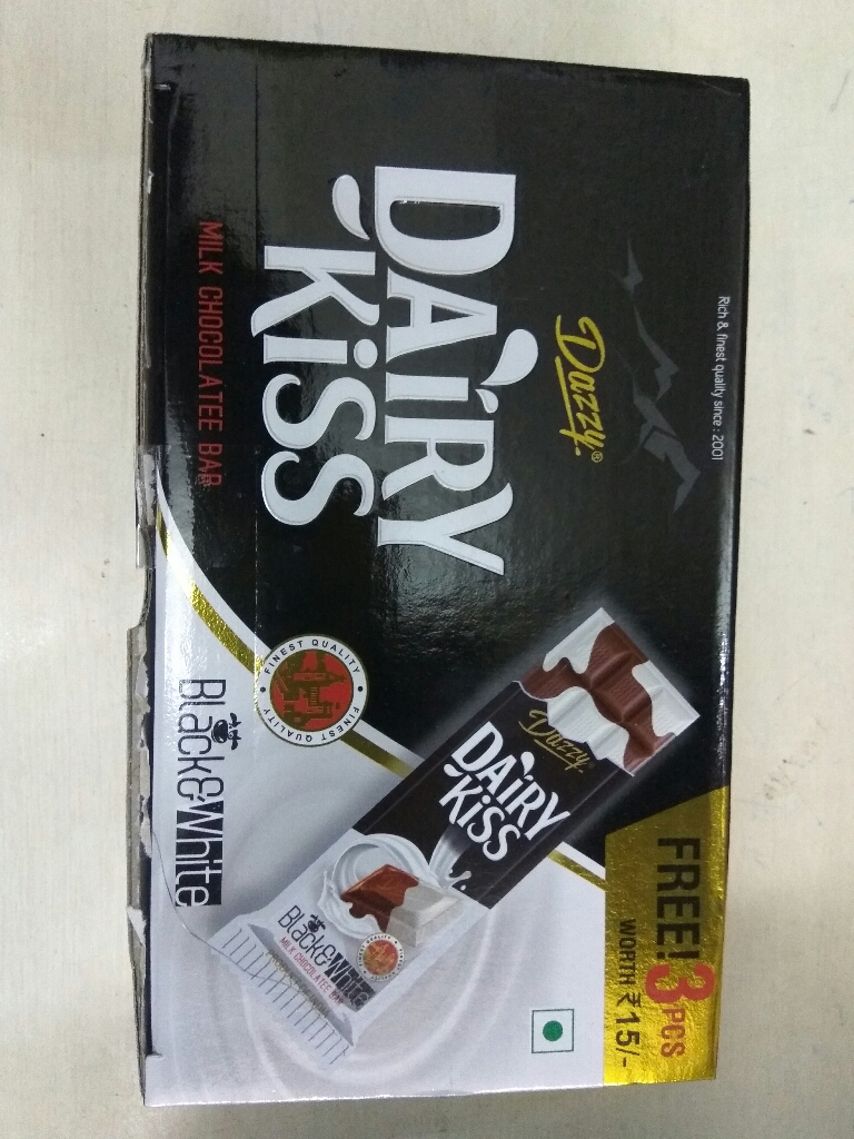 Dazzy Dairy Kiss Black and White MRP 5rupees (30+3pieces) Udaan B2B