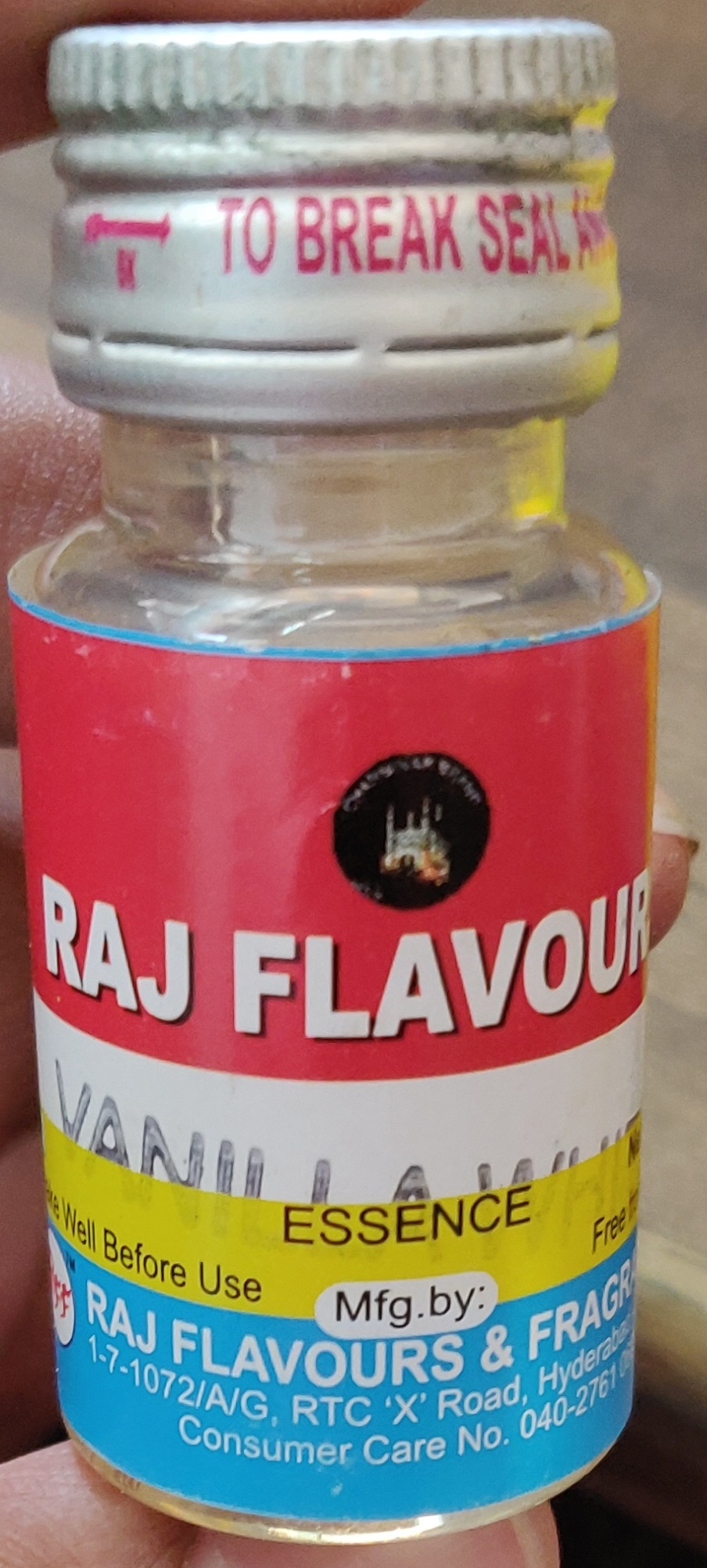 Raj White Vanilla Vanilla Food Essence Ml Pack Of 10 Set Of 10 Mrp 30 00 Rs Udaan B2b Buying For Retailers