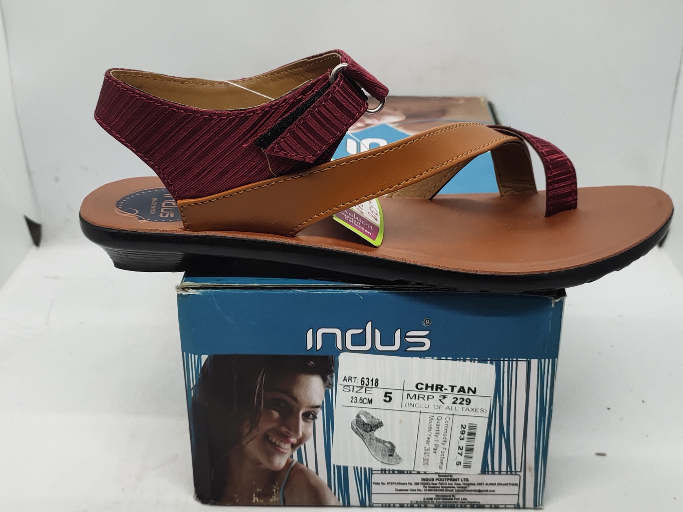 indus slippers price