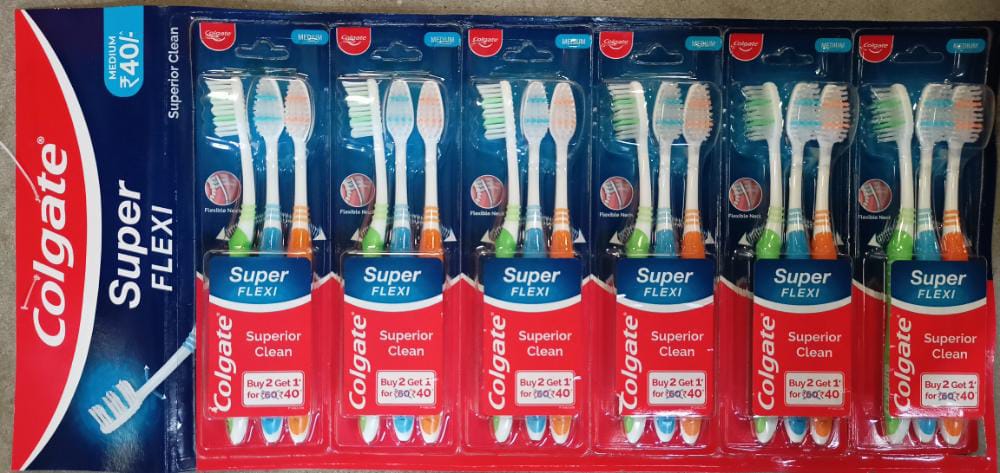 Colgate Super Flexi Super Flexi Medium Toothbrush (Pack of 3 Buy & Get ...