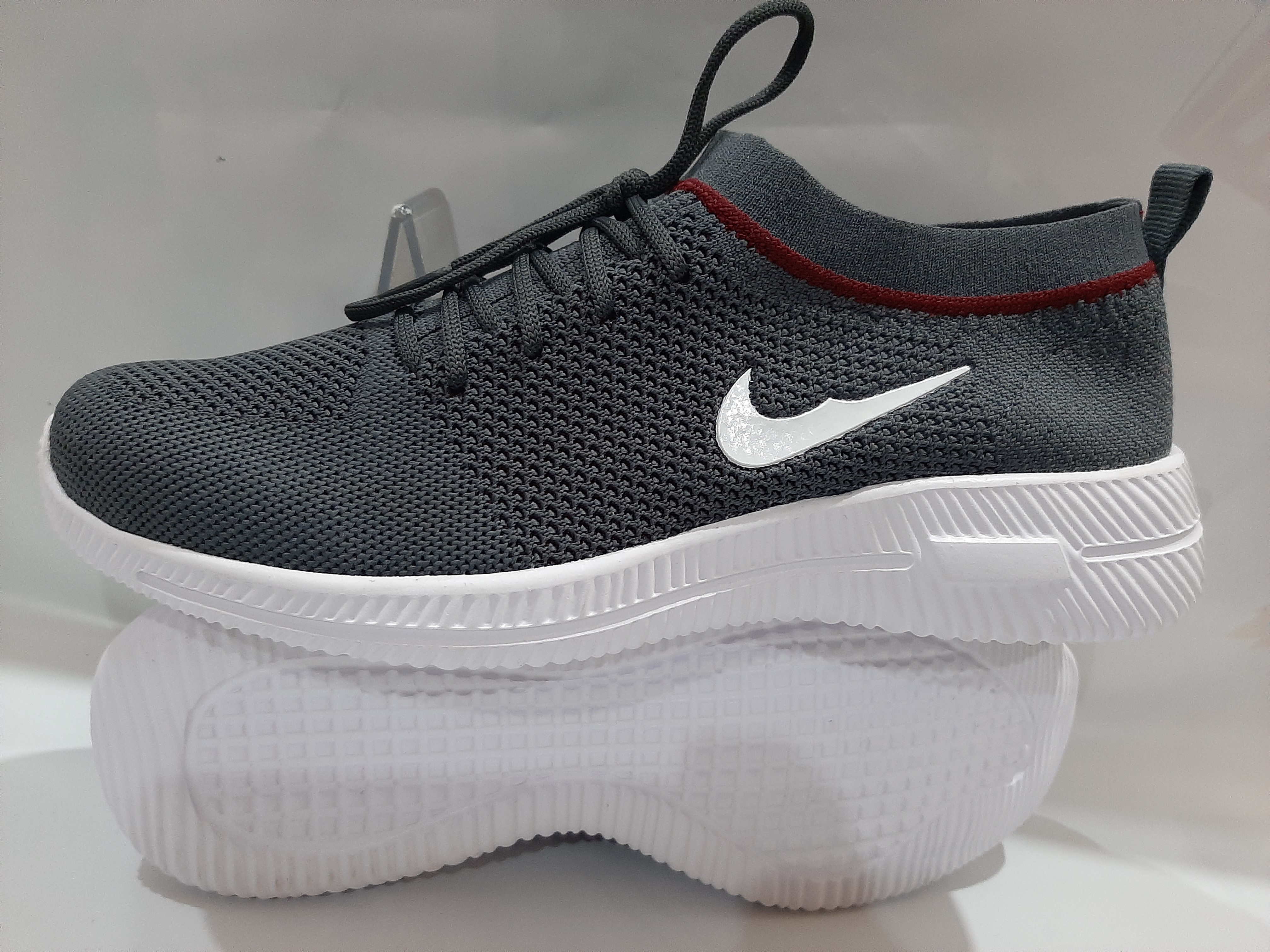 Dhl sports shoes price Clearance