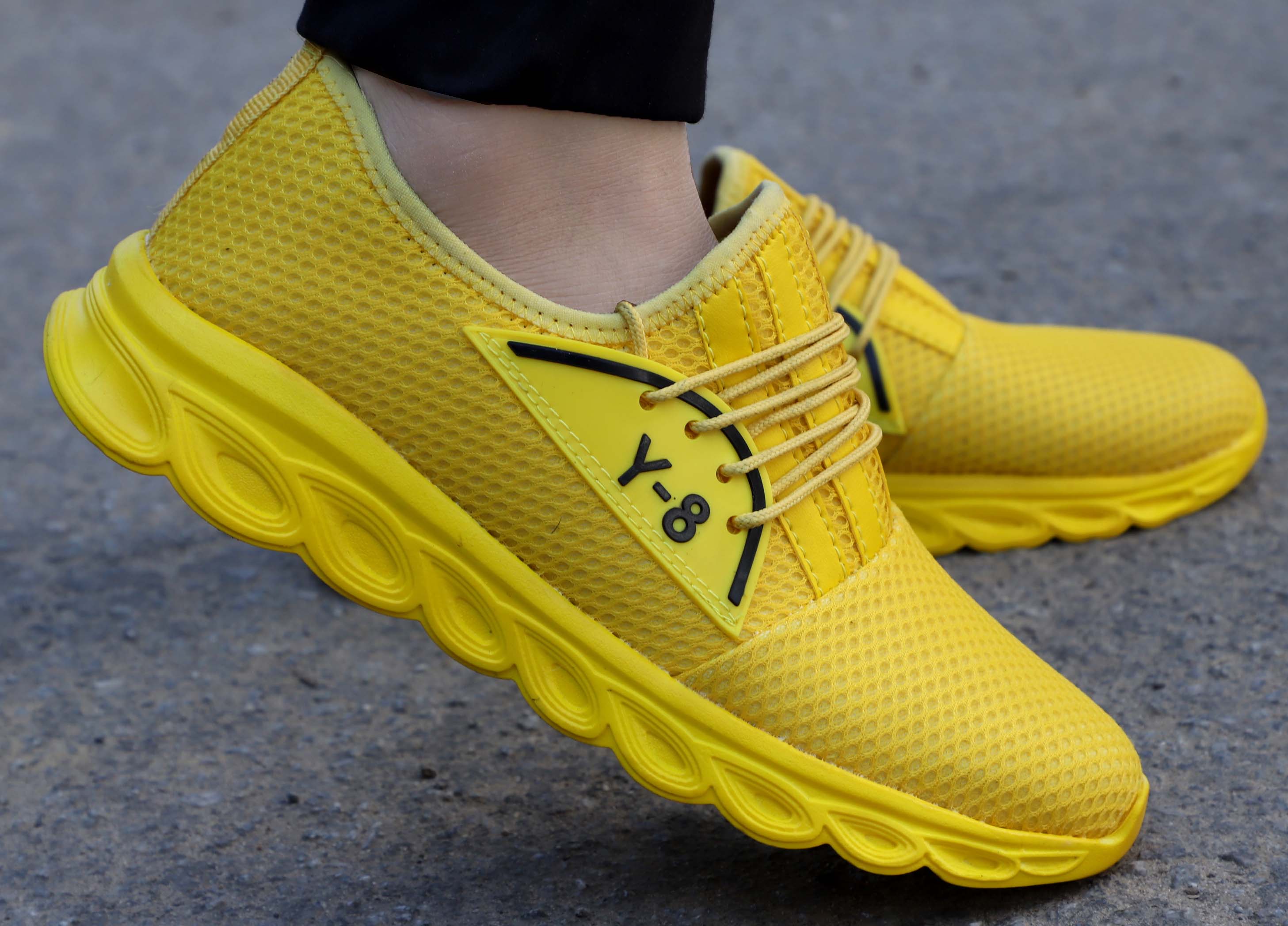 yellow colour ke shoes
