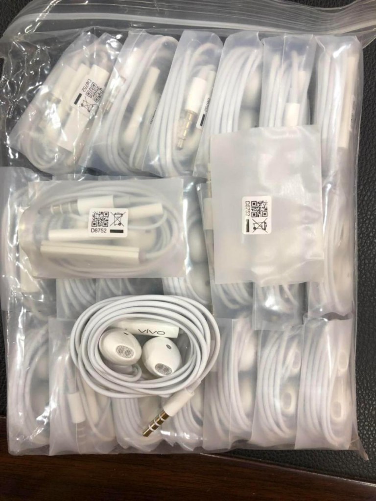 vivo copy earphone